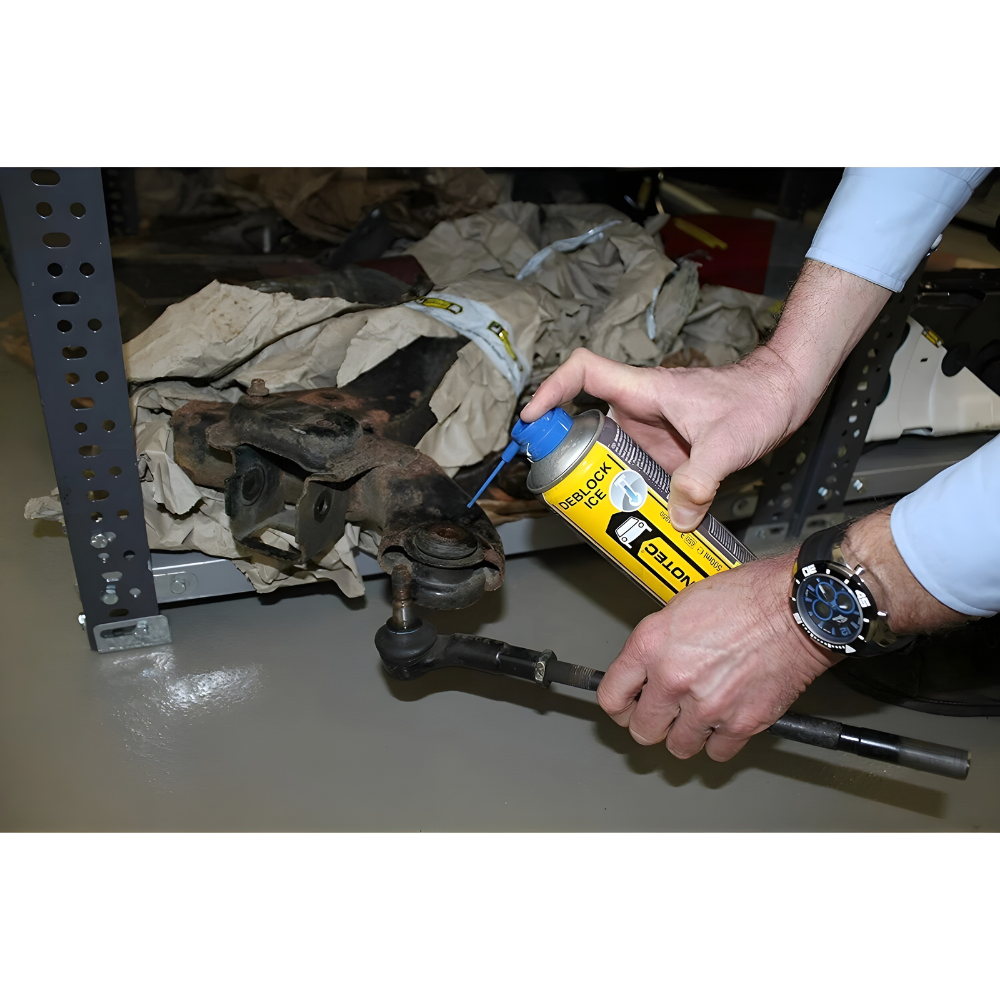 innotec-deblock-ice-200ml-brake-disc Innotec Deblock Ice 200ml – Spray application on brake disc to loosen rust and ensure smooth maintenance