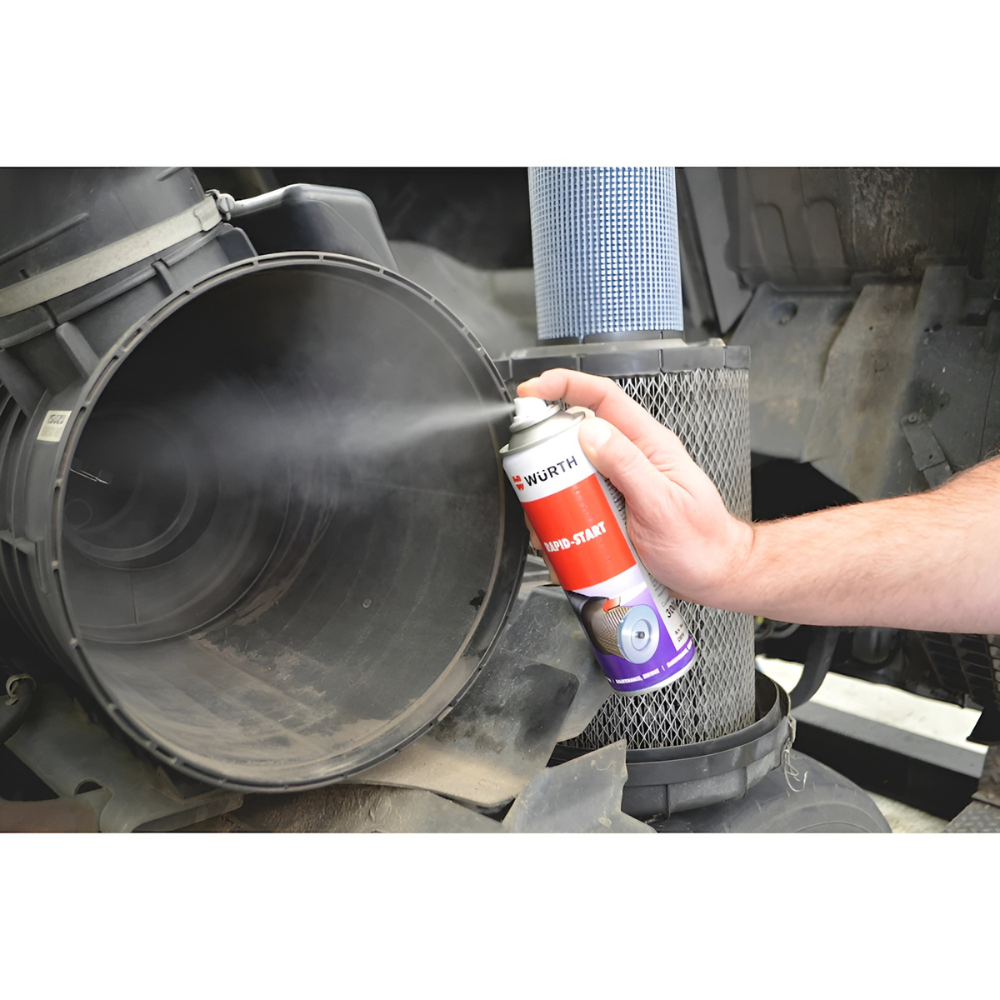 wurth-start-rapid-300ml-engine-starter-application Würth Start-Rapid 300 ml – Spraying engine starter spray for quick cold starts
