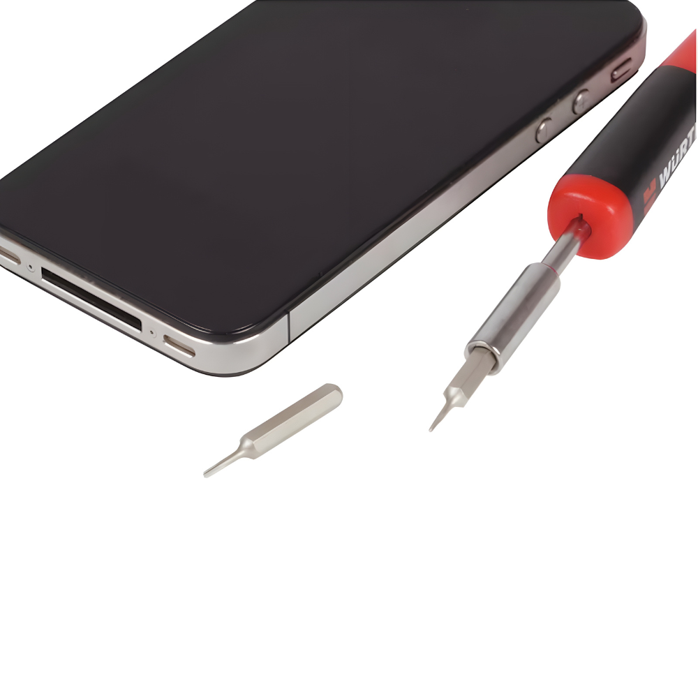 wurth-precision-screwdriver-set-29pcs-use-phone Würth Precision Screwdriver Set 29 PCS used for phone repair, ensuring accuracy and non-magnetic safety.